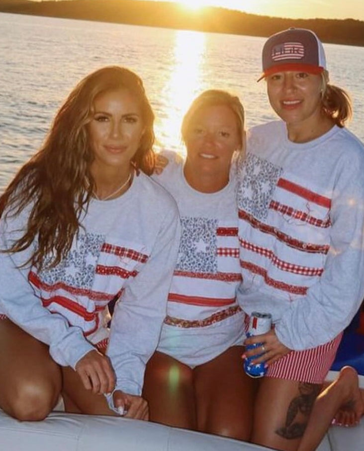 USA crewneck
