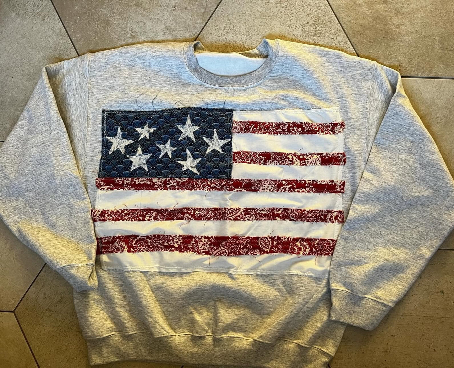 USA crewneck